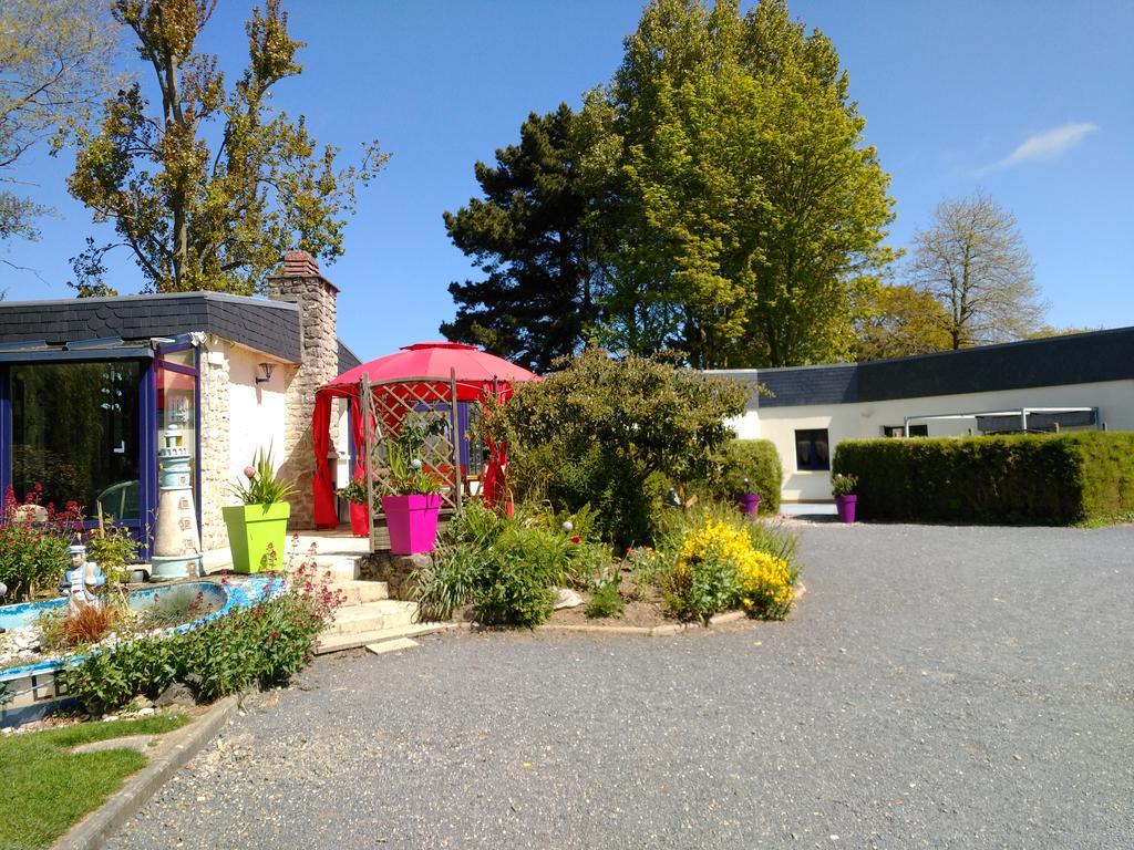 Gîte Le Clos des Pins Colleville-sur-Mer Extérieur photo